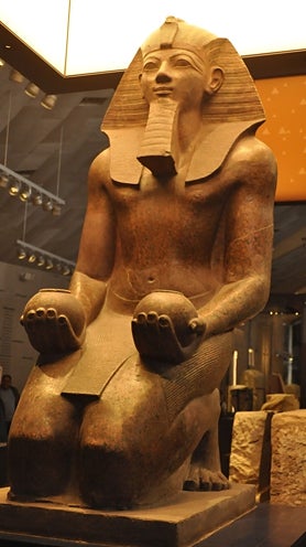 Imagen secundaria 2 - La barca solar de Keops, el escriba Mitri y la estatua de Hatshepsut
