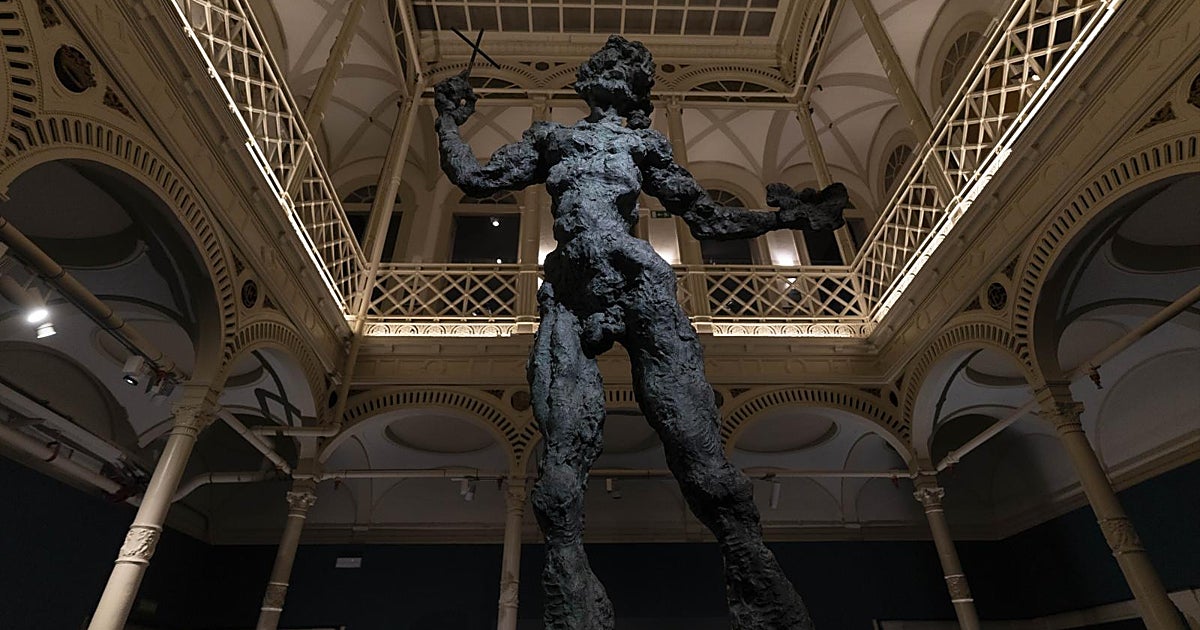 La Fundación Gala-Dalí acaba con el descontrol en las esculturas seriadas del artista