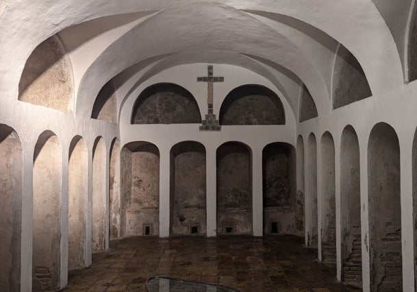 Escurridero de cadáveres del convento de San Antonio de Padua, hoy Museo de Historia de la Ciudad de Girona.