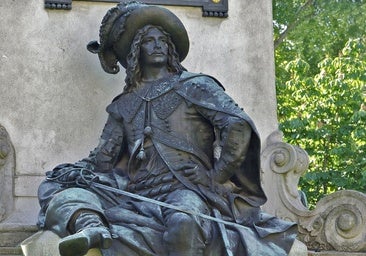 efsanenin imkansız tarihsel kökenine kanat veren inkar