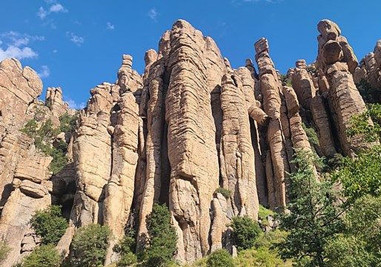 Los apaches como guardianes de Arizona: el paisaje como ficción