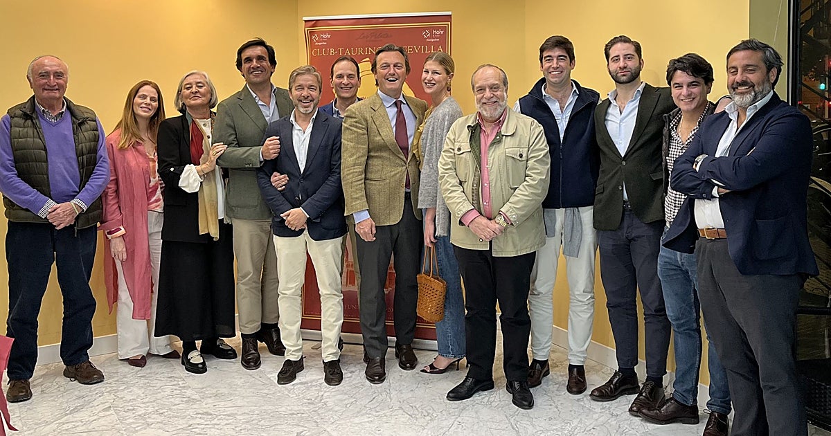 El Club Taurino celebra el 30 aniversario del debut de 'El Tato' como matador en Sevilla
