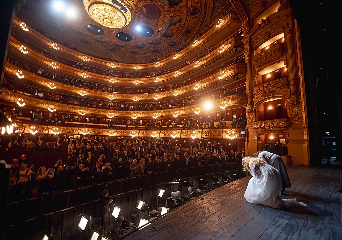 Militares, conventos y 'bullangas', la violenta historia del Gran Teatro del Liceo