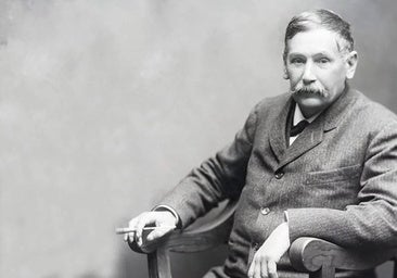 Santiago Gil, Fas'ın askeri üsler karşılığında Kanarya Adaları'nı Trump'tan nasıl satın aldığını anlatıyor