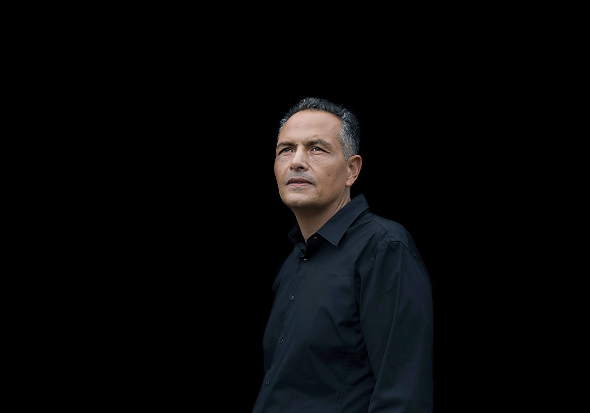 Santiago Gil novela cómo Marruecos le compra Canarias a Trump a cambio de bases militares