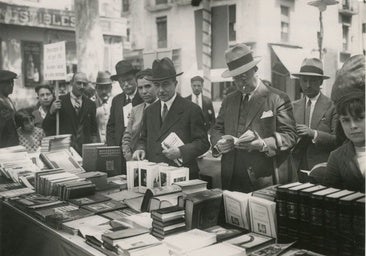 Sant Jordi y el Día del Libro: el origen de una tradición que empezó en España y conquistó el mundo