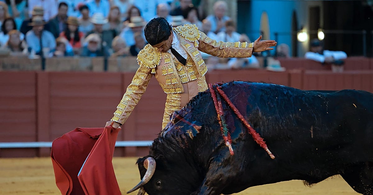 Aguado pone el alma donde faltó el toro
