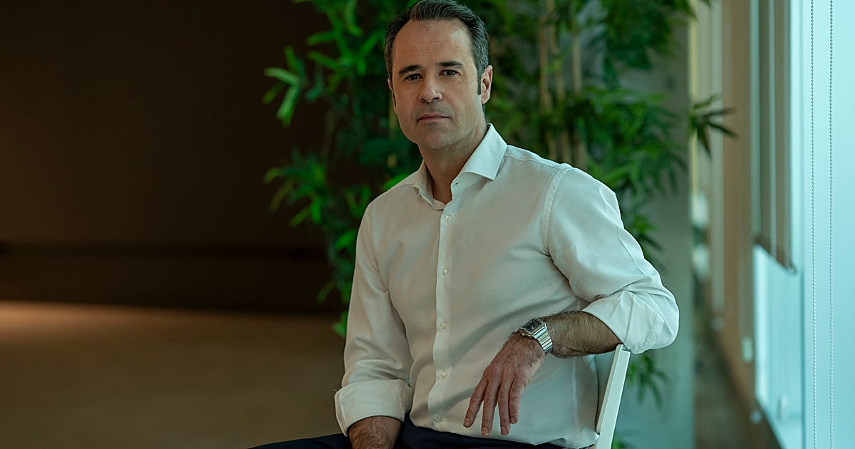 Javier Chicote: «A base de escándalos, Pedro Sánchez ha anestesiado a la sociedad»