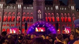 Empieza la final de Eurovisión, con Finlandia y Australia favoritas, y pendiente de Israel