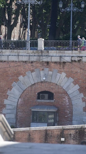 En el pasadizo secreto de Fernando VI en el Palacio Real de Madrid