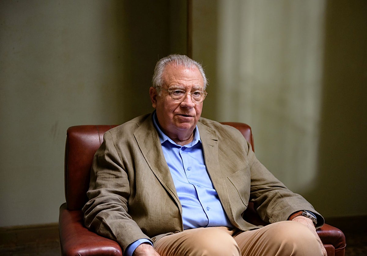 Jaime Siles, una ventana abierta para pensar la poesía