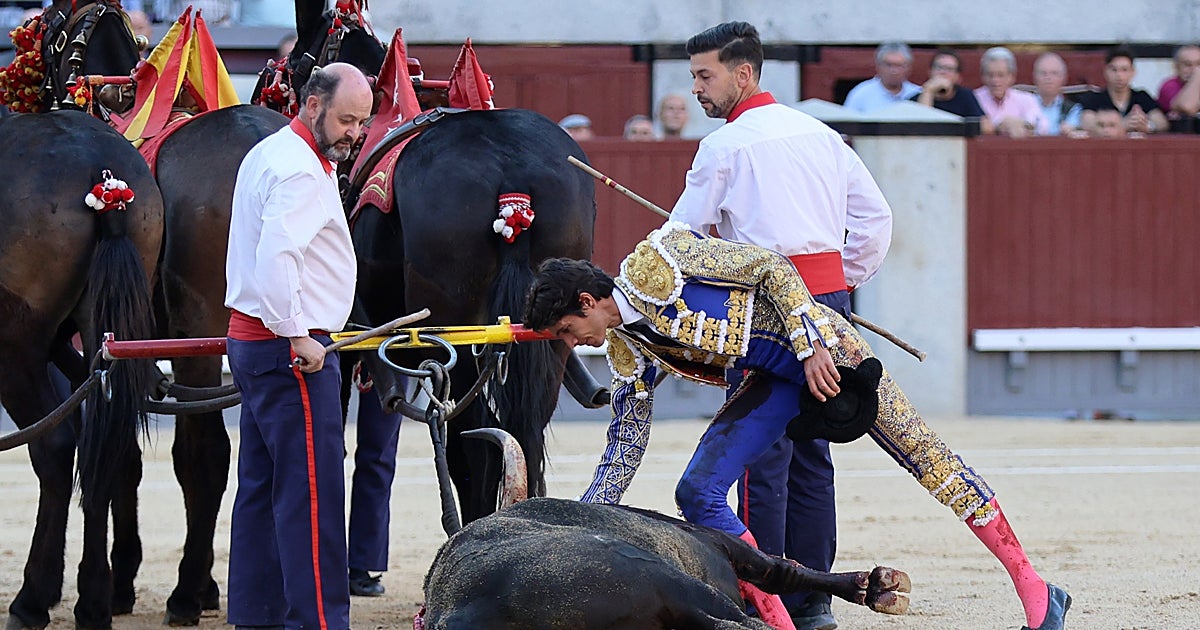 Un jondo Cantaor ofrece las llaves eternas del paraíso