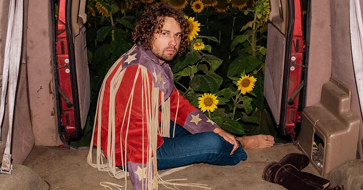 Discos de la semana: el tiempo pasa, pero Kevin Morby sigue igual