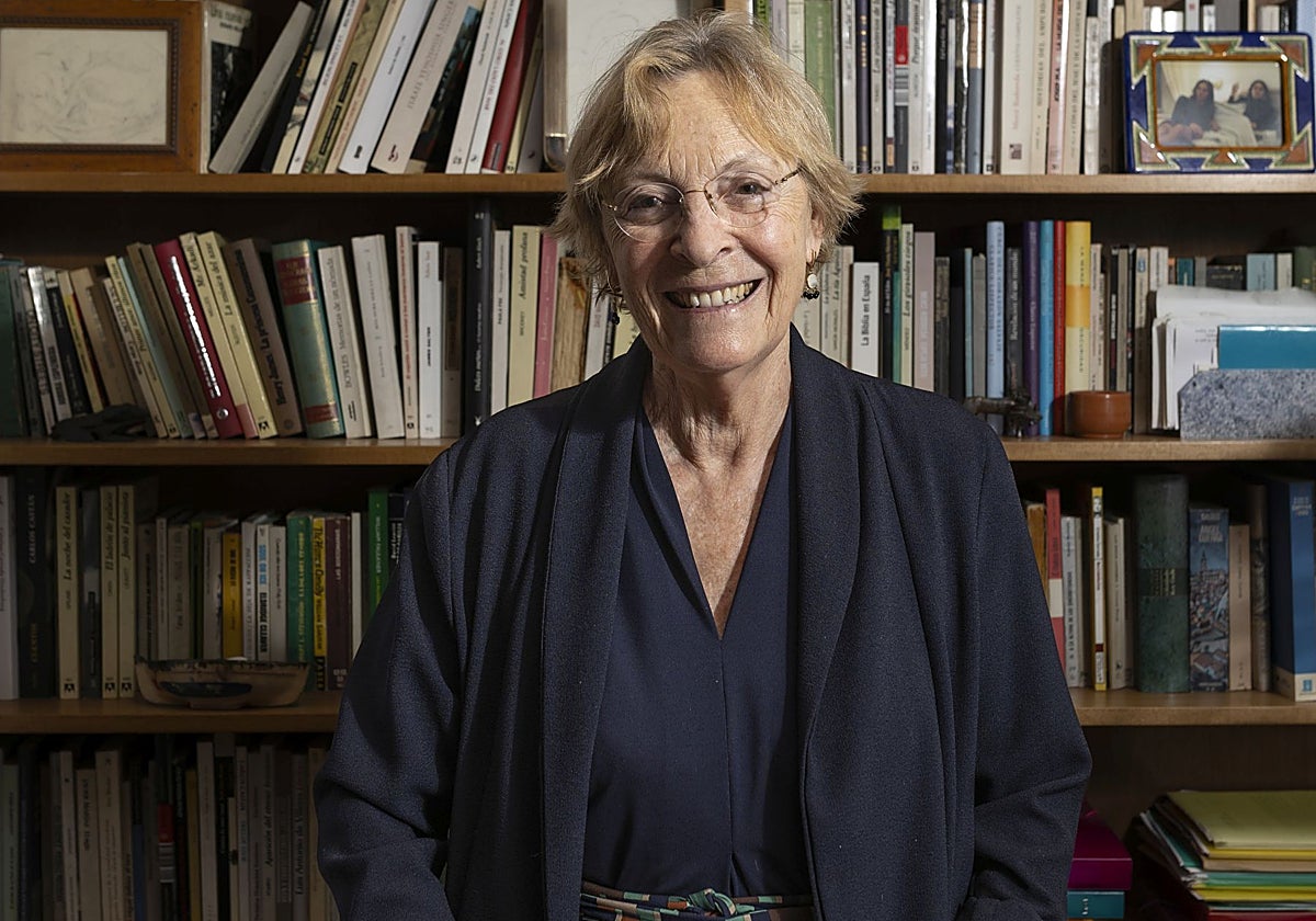 Soledad Puértolas, cuentos en voz baja