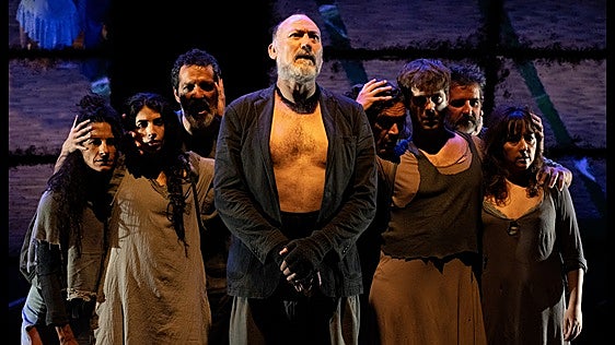 Crítica de teatro 'La Barraca': Vidas malditas