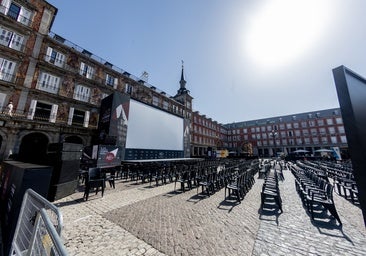 La proyección en la Plaza Mayor de 'El verdugo' y 'Cría Cuervos', prólogo del festival Platino Clásicos de 2027
