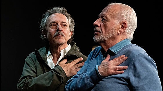 Crítica de teatro de 'La escopeta nacional': Esos pobres corruptos