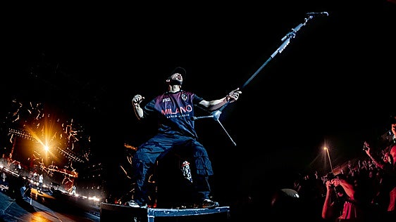 El retorno de Linkin Park a España: muchos pogos para una banda predecible