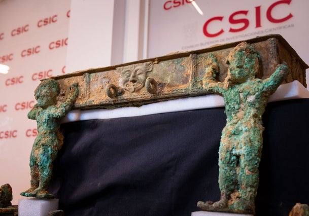 El carro votivo de bronce del siglo V a.C. del Turuñuelo.