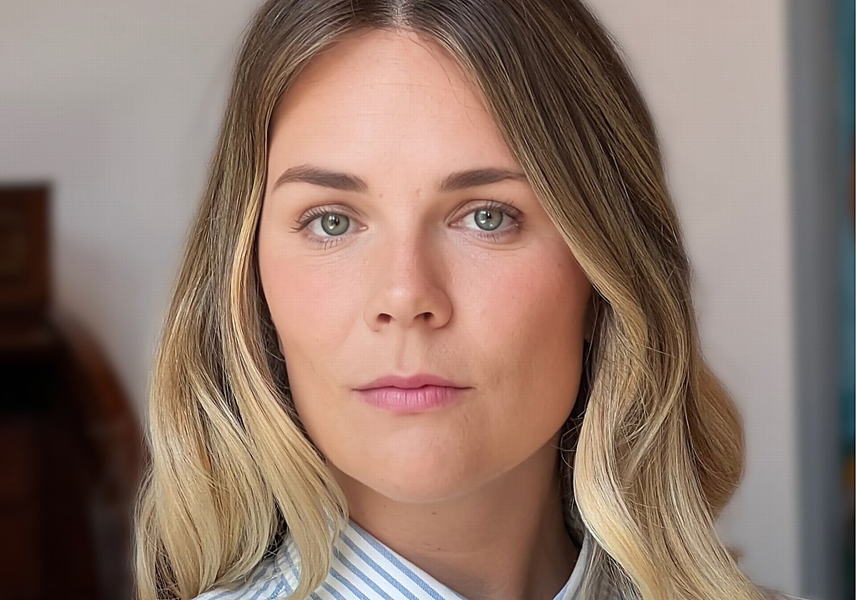 Caro Claire Burke, la cárcel de la vida perfecta