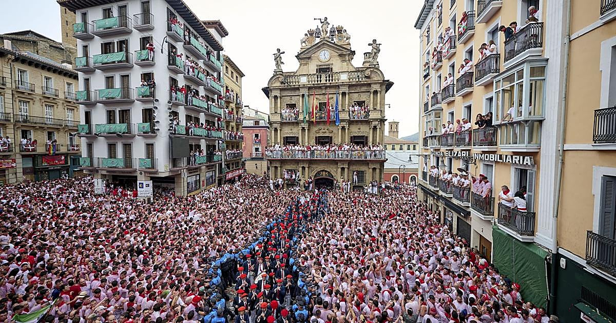 Chupinazo de San Fermín 2026: horario, dónde verlo en televisión y online, pantallas y cortes de tráfico en Pamplona hoy