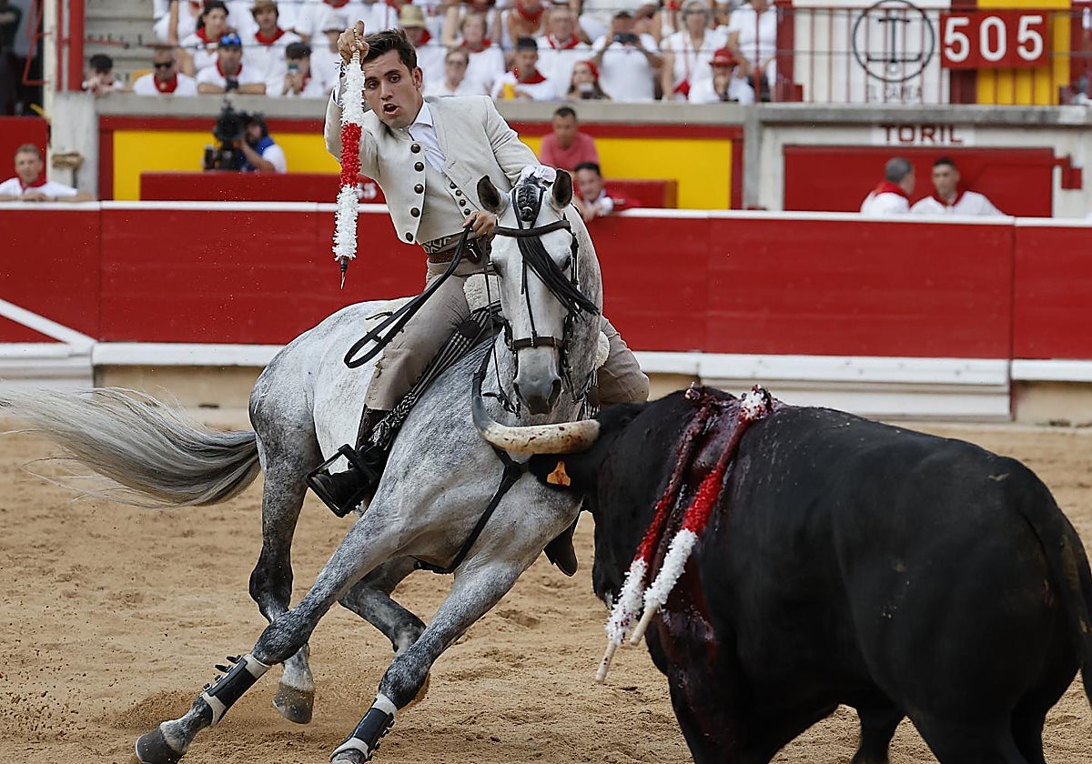 Guillermo Hermoso de Mendoza, en un momento de su actuación