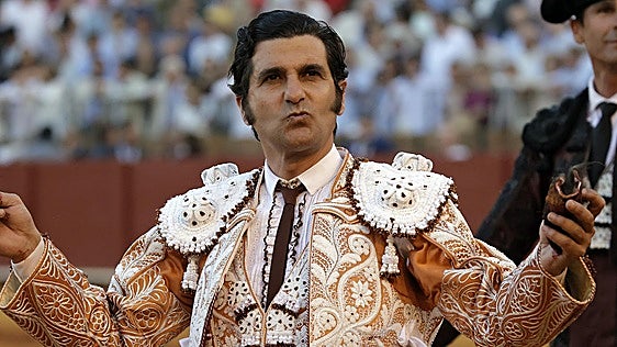 Toros hoy, viernes, con Morante de la Puebla, Pablo Aguado y Borja Jiménez por San Fermín: horario y dónde ver la corrida en Pamplona