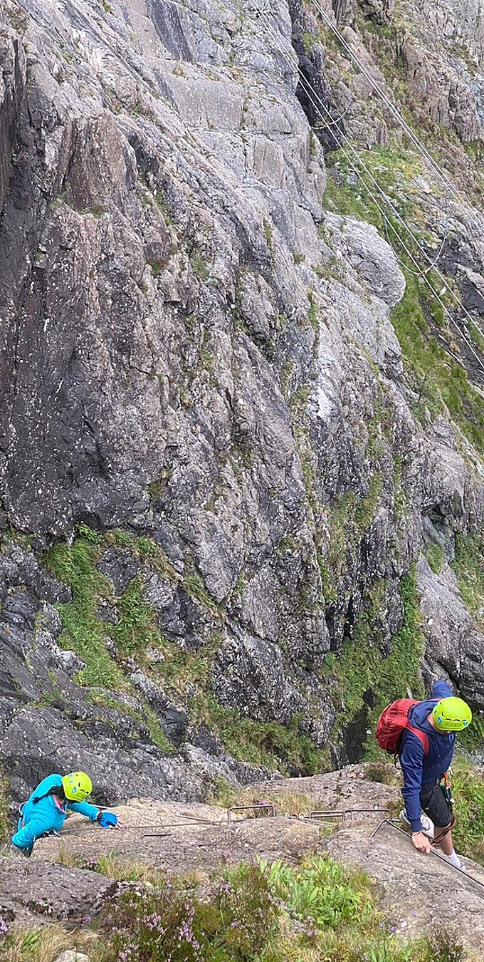 Escaladores en el Lake District