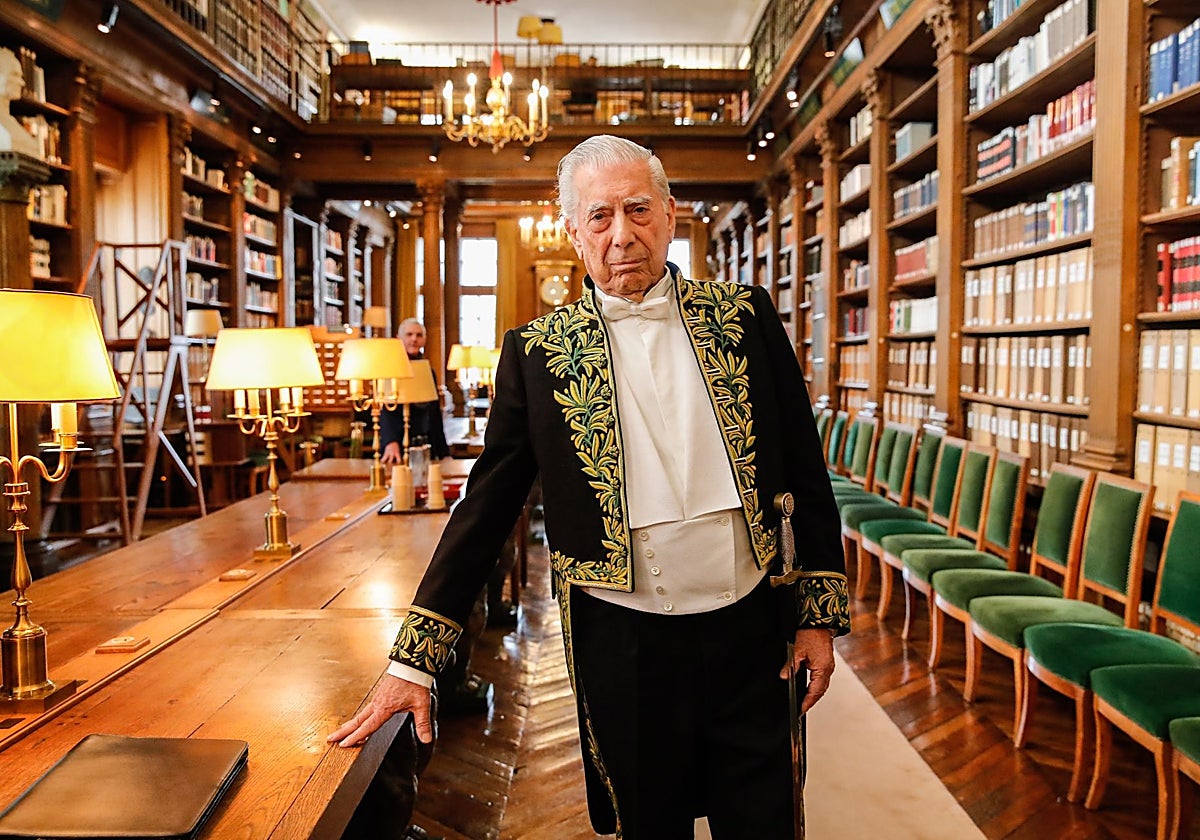 De paseo con Vargas Llosa por París
