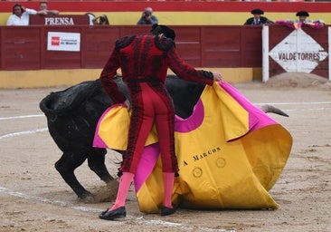 El capote de Marcos en otra corrida sin toros: Alalpardo definirá la final