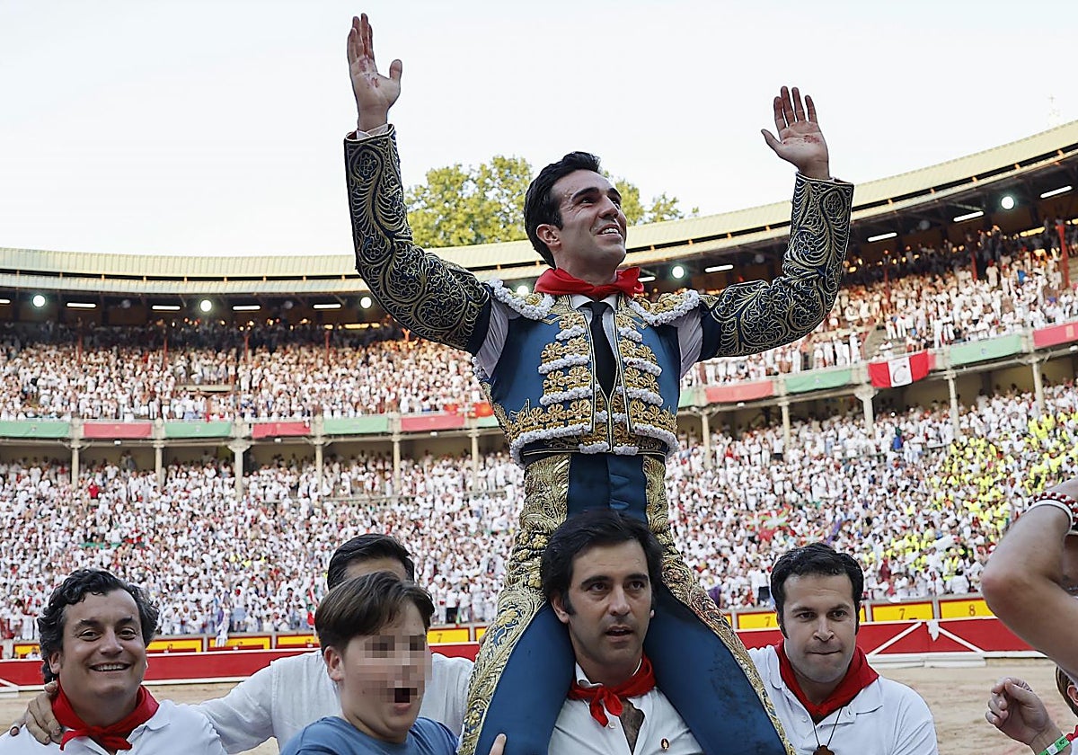 Un fabuloso Rufo se encarama a la gloria con un lote de bandera (brava y española)