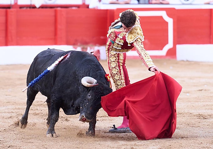 Víctor Hernández, al natural con el buen tercero de La Ventana