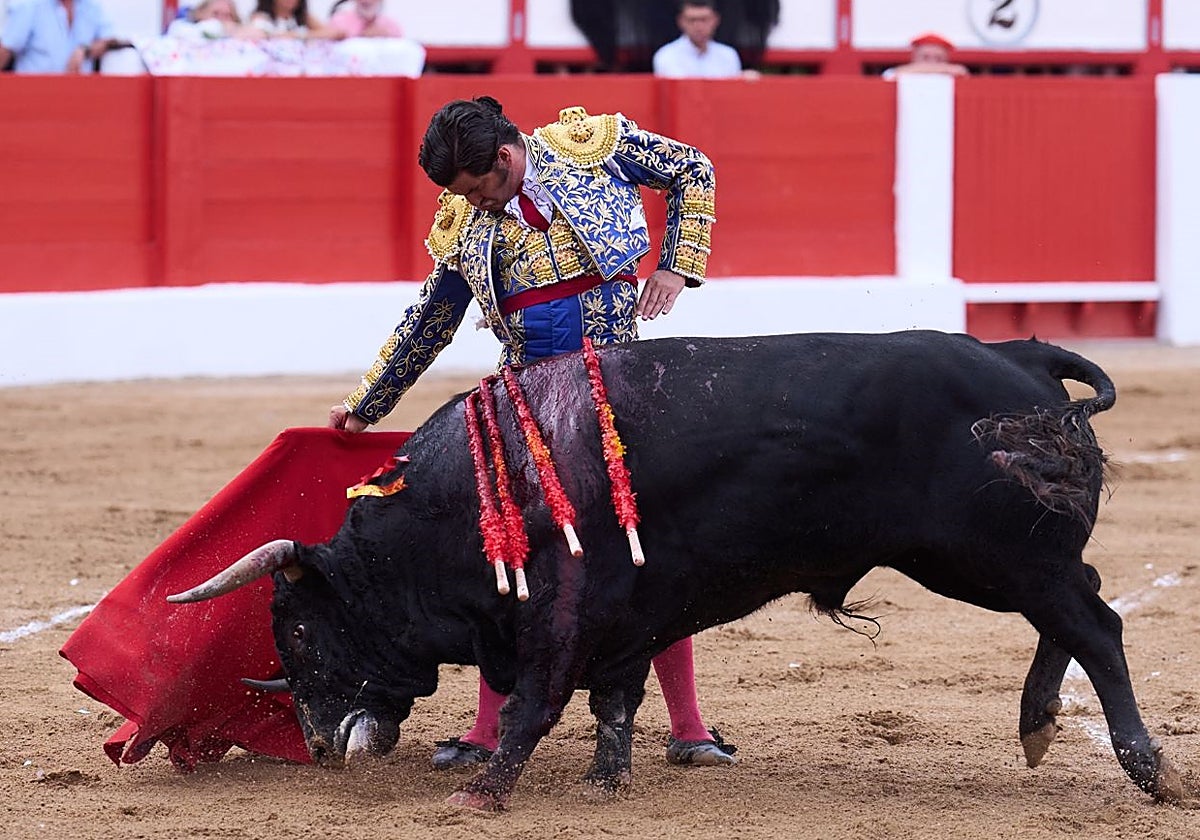 Una becerrada para Morante