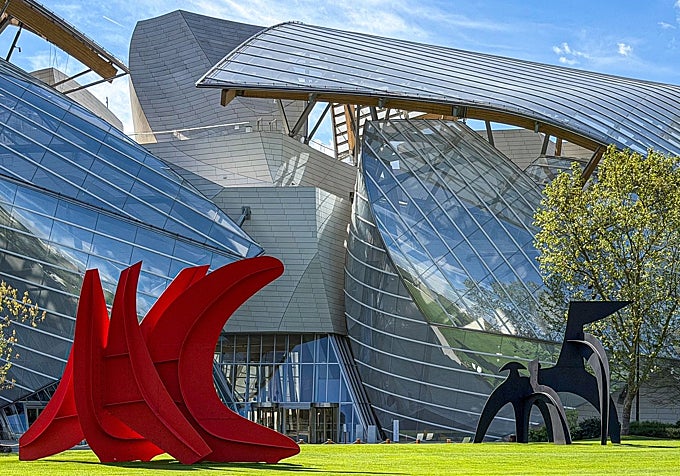 Calder descansa en la Fundación Vuitton este mes de agosto