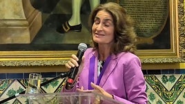 Gobierno peruano condecora a la española Cristina Matossian por su labor con los menores
