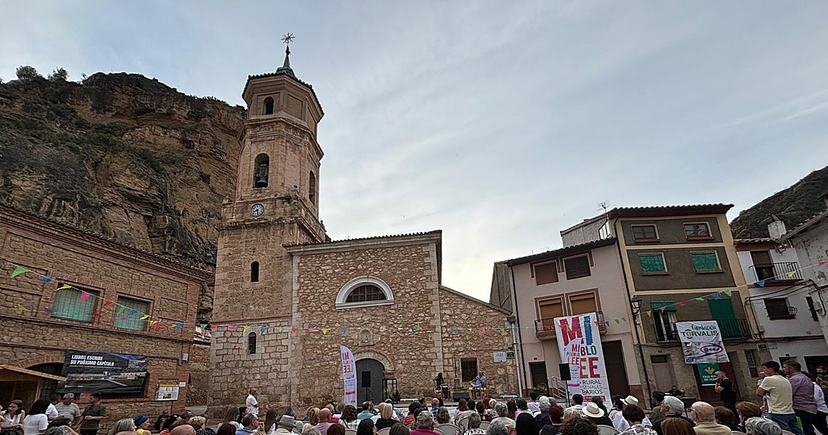  Mi pueblo lee : llevar la literatura donde no suele llegar nada