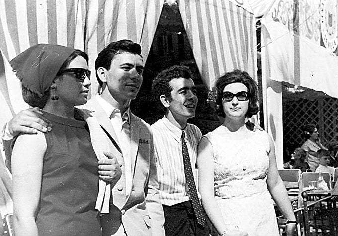 Los del Río, a finales de los 60, en la Feria de Sevilla con sus parejas