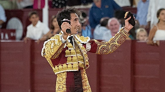 Toros en Málaga, en directo: sigue la corrida del jueves 20 de agosto con Morante de la Puebla, Diego Urdiales y Fortes