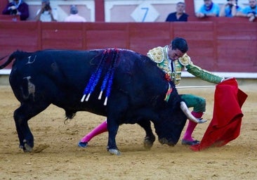 Juan Ortega dibuja como el mejor Zóbel el toreo en Cuenca