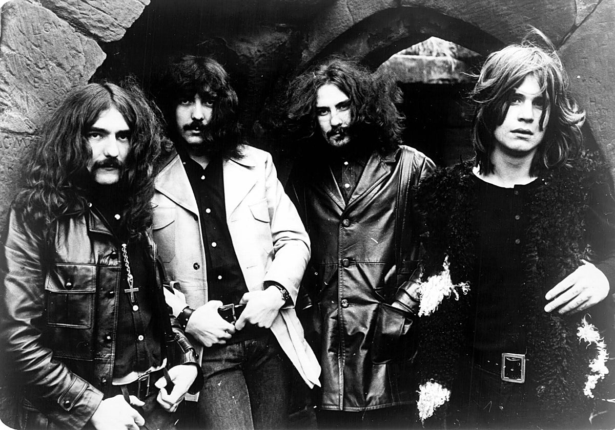 'Sabbath Bloody Sabbath', cómo veranear en una casa encantada