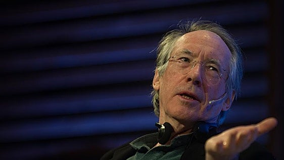 Ian McEwan, verso a verso
