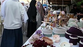 El bullicio y la actividad comercial regresan a los suburbios del sur de Beirut