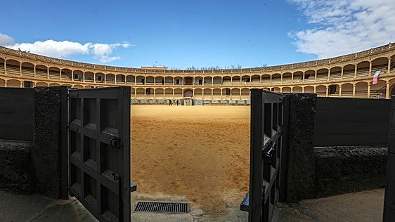 Morante, baluarte del regreso de la Goyesca a Ronda tres años después