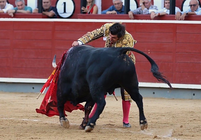 Estoconazo de Morante al cuarto