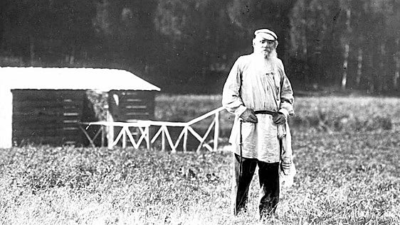 La última estación de Tolstói: la huida que desató el primer circo mediático