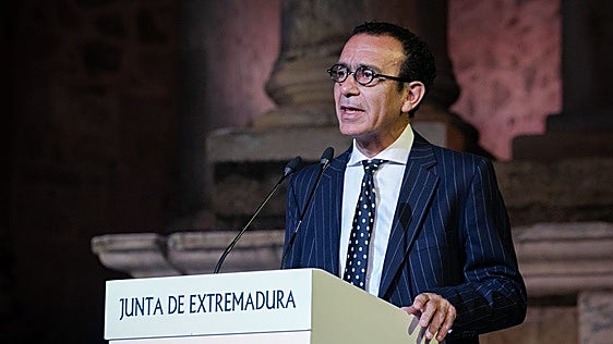 Diego Doncel Manzano, ganador del 'Premio Literario Jaén' de Novela
