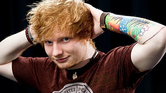 Los teloneros y la banda de Ed Sheeran abandonan la gira en solidaridad con Macklemore