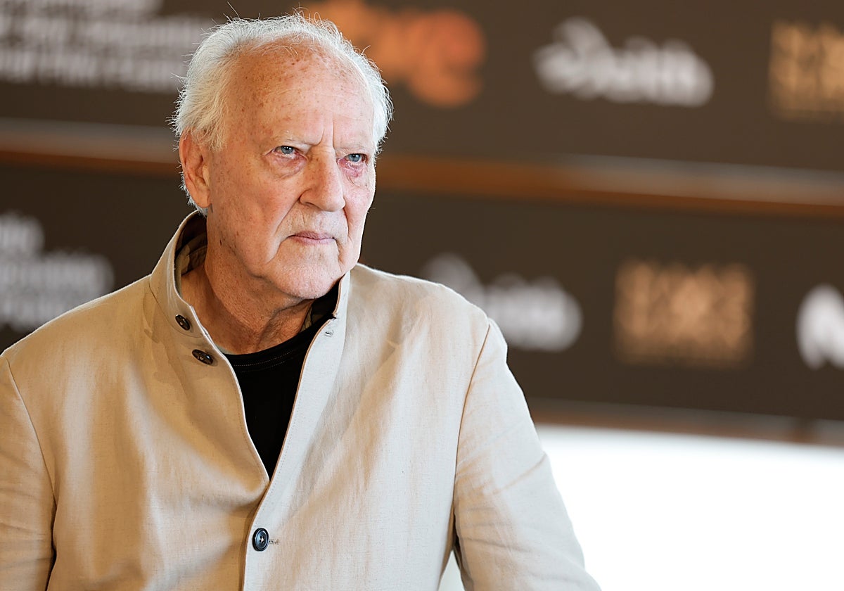 Werner Herzog: «A los no jóvenes les digo que no vivan una vida dictada por algoritmos»