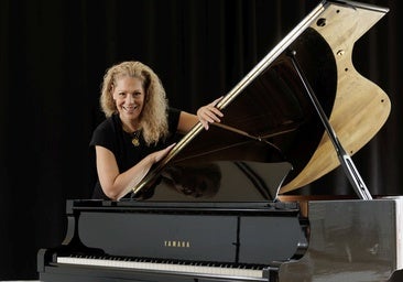 Sondra Radvanovsky: «Vivo para ese segundo de silencio que se produce al terminar de cantar»
