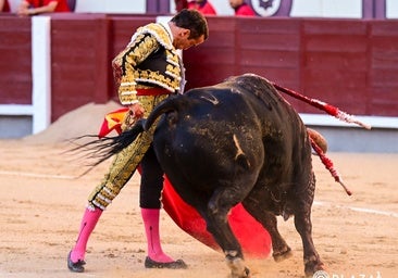 Tres horas y tres sobreros
